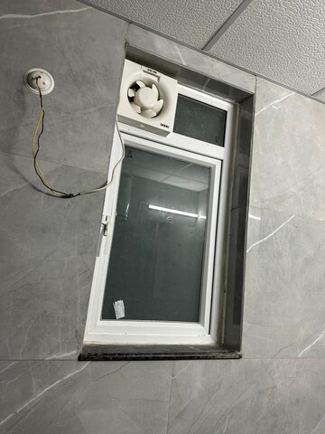 Furnished Amenities in 2 BHK Apartment at Rishita Manhattan, Gomti Nagar – for Rent