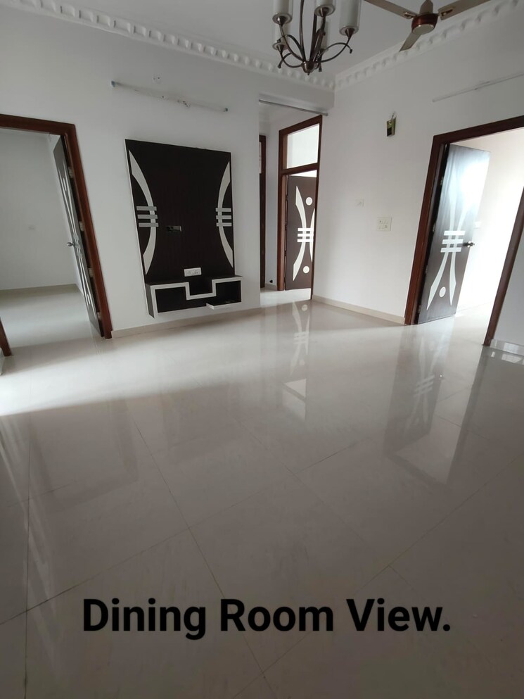 Room, tilak nagar 3 Bedroom 2100 Sq.Ft. Apartment In Tilak Nagar Jaipur 9713867