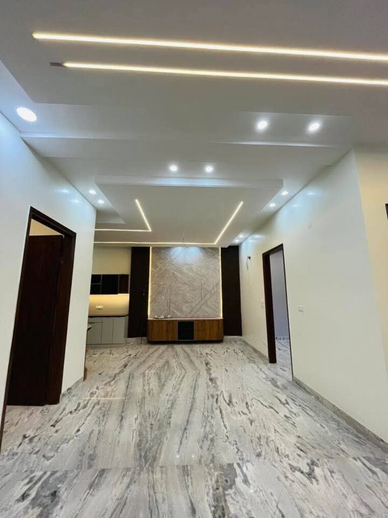 Living Room, sector 123 6 Bedroom 200 Sq.Yd. Independent House In Sector 123 Mohali 9713878