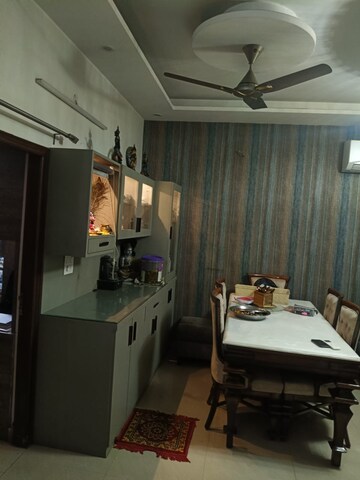 Team Area in 2 BHK Builder Floor at Dhakoli – for Sale