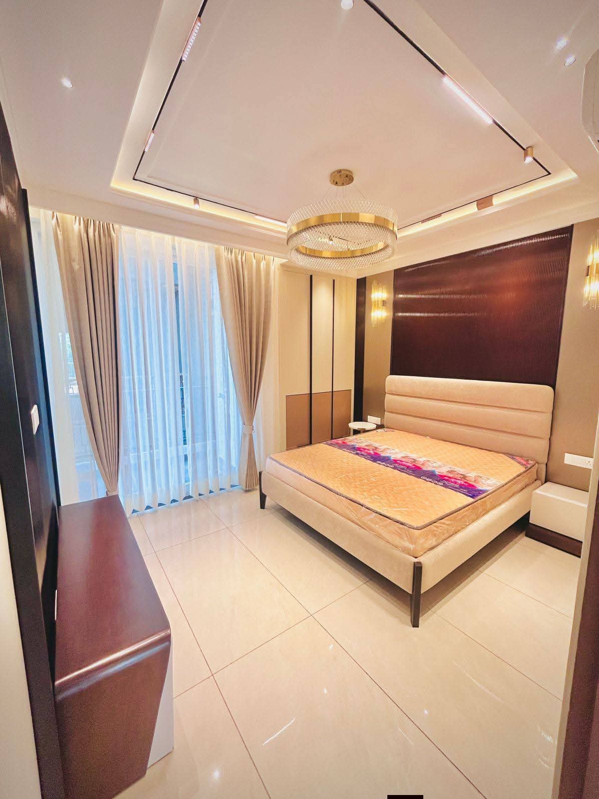 3 BHK + Pooja Room,Study Room,Extra Room Apartment For Sale in Sector 115