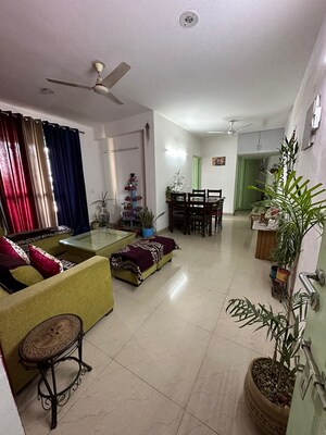 Master Bedroom in 3.5 BHK Apartment at Unitech Uniworld Gardens 2, Sector 47 – for Rent