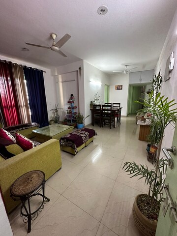 Master Bedroom in 3.5 BHK Apartment at Unitech Uniworld Gardens 2, Sector 47 – for Rent