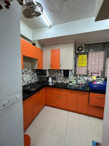 Kitchen in 3.5 BHK Apartment at Unitech Uniworld Gardens 2, Sector 47 – for Rent