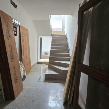 Balcony in 1 RK Builder Floor at Palm Residency Chhatarpur, Rajpur Khurd Extension – for Rent