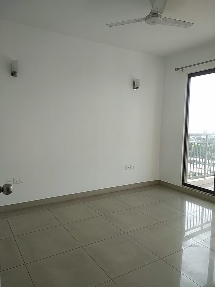 Room, godrej-101 2 Bedroom 1351 Sq.Ft. Apartment In Sector 79 Gurgaon 9714010