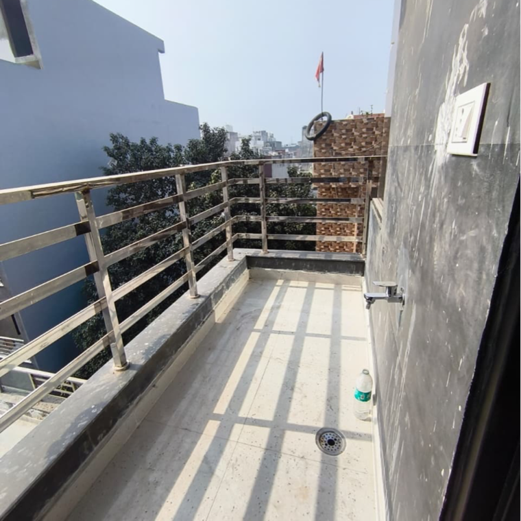 Balcony, dwarka mor 2 Bedroom 60 Sq.Yd. Builder Floor In Dwarka Mor Delhi 9714086