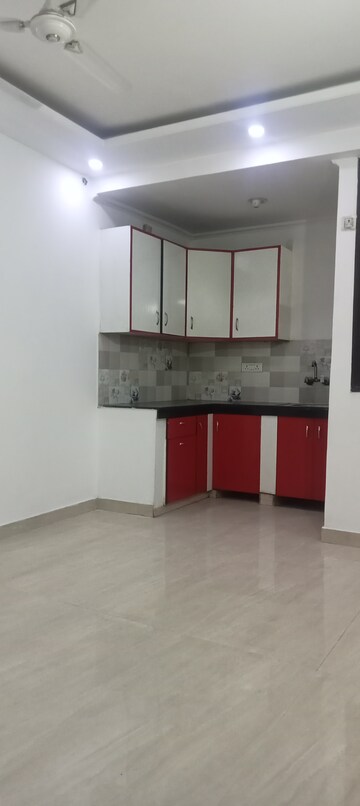 Kitchen in 1 BHK Builder Floor at Panchsheel Vihar – for Rent
