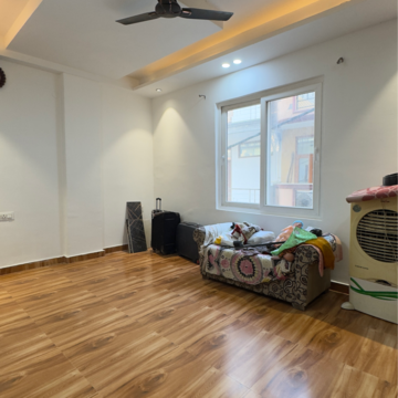 Parking in 3 BHK Builder Floor at Chattarpur – for Rent