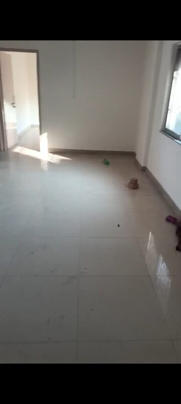 Room in 3 BHK Apartment at Lowadih – for Sale