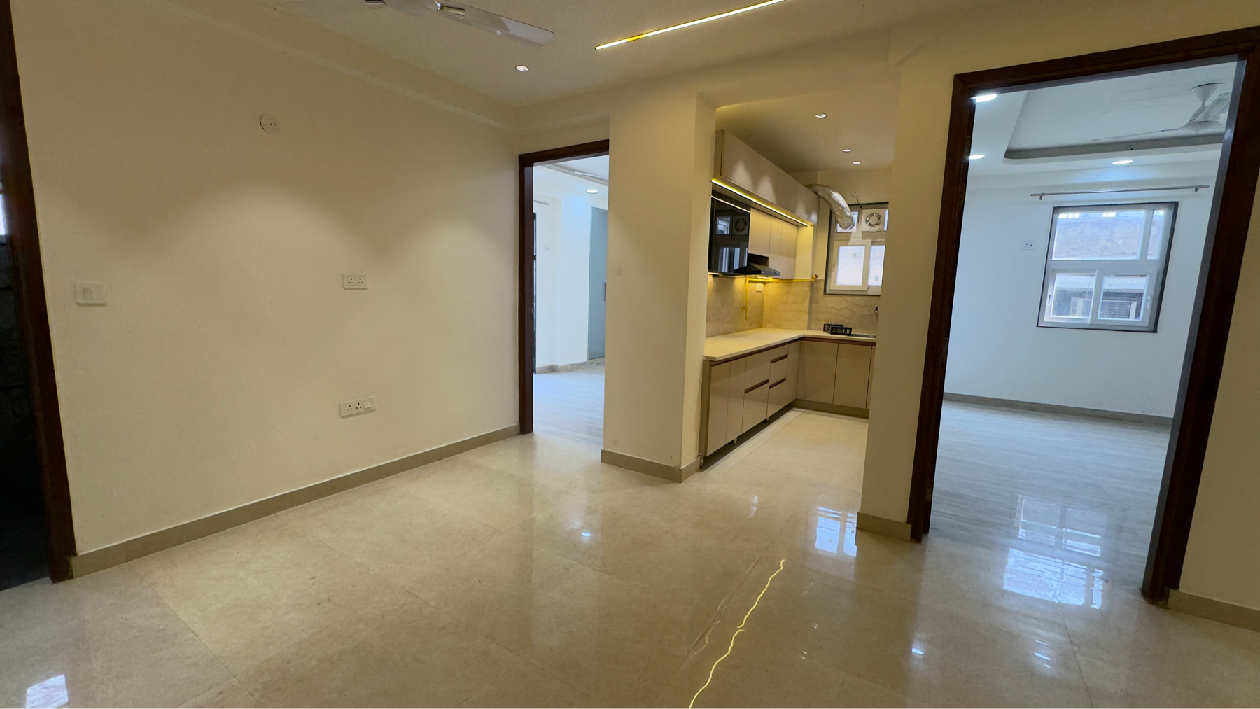 3 BHK + Servant Room Builder Floor For Rent in Chhattarpur Enclave 