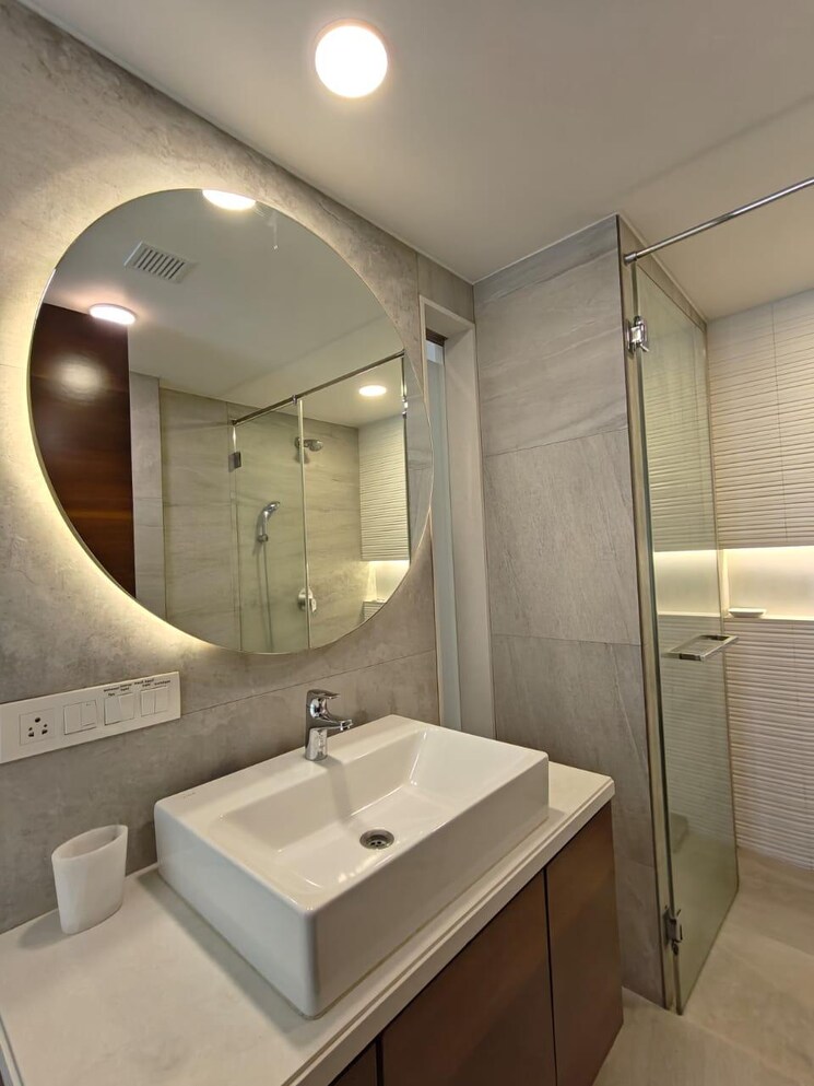 Bathroom, lower parel 2 Bedroom 1230 Sq.Ft. Apartment In Lower Parel Mumbai 9714235