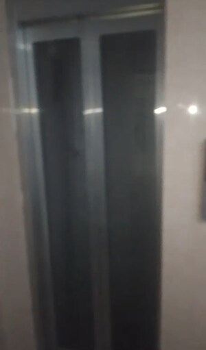 Building Lobby in 4 BHK Builder Floor at Sector 70 – for Rent