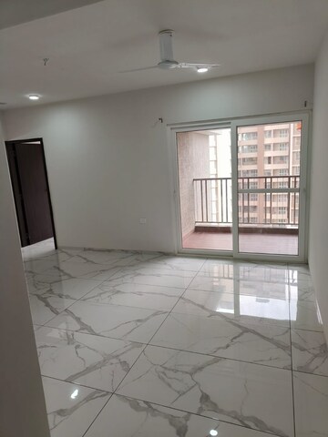 Room in 2 BHK Apartment at Godrej Elements, Hinjewadi – for Rent