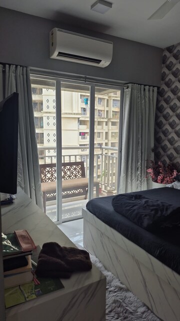 Bedroom in 2 BHK Apartment at Unique Greens Ghodbunder Road, Ghodbunder Road – for Rent