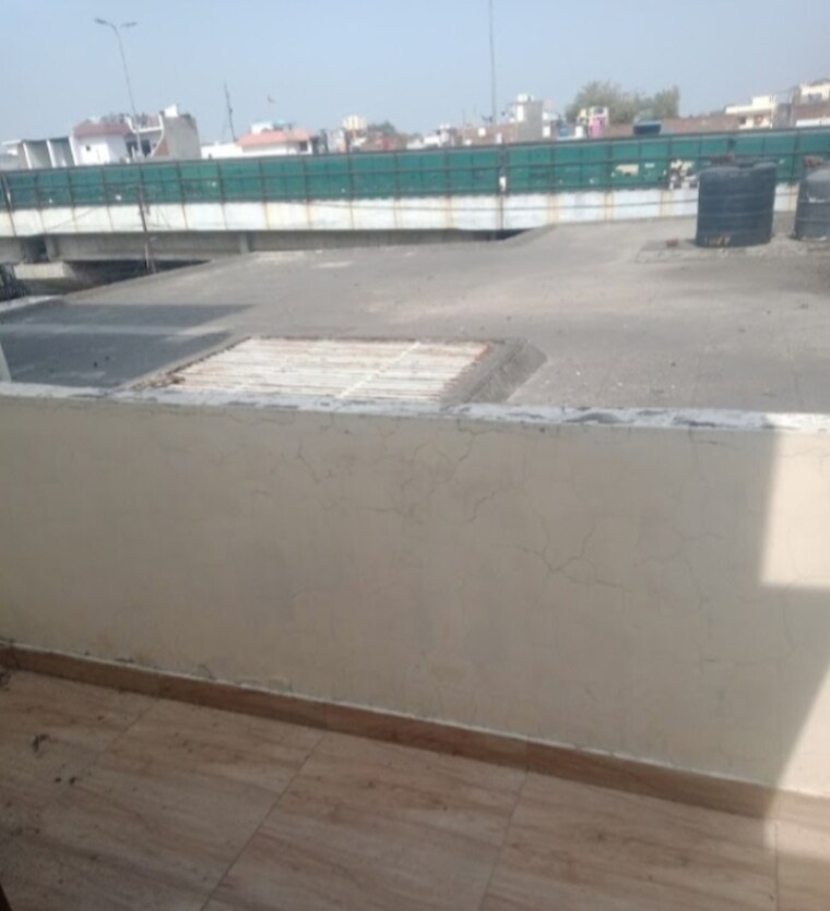 Balcony, aliganj 1 Bedroom 555 Sq.Ft. Villa In Aliganj Lucknow 9714505