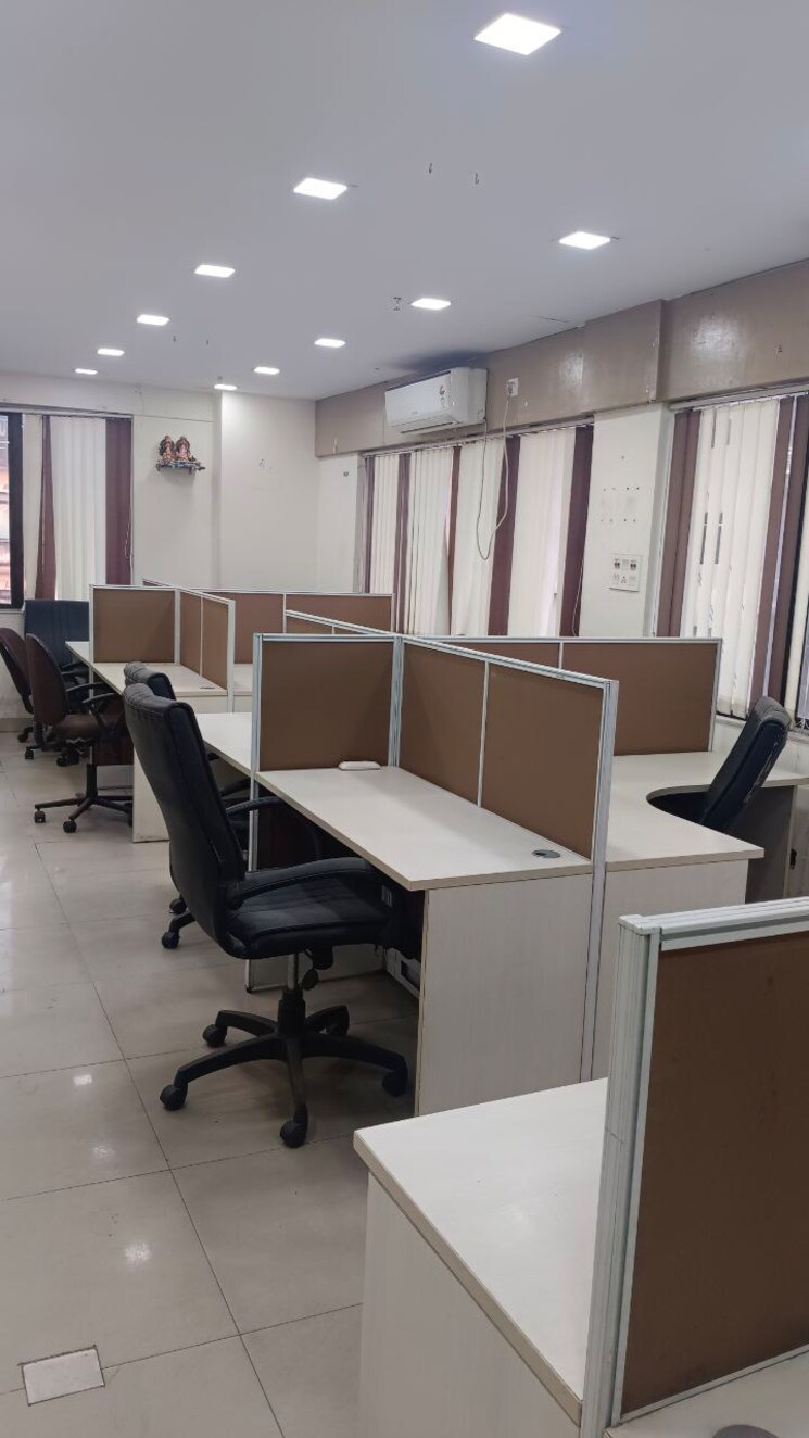 Team Area, primarc-tower Commercial Office Space 1050 Sq.Ft. In Salt Lake City Kolkata 9714420
