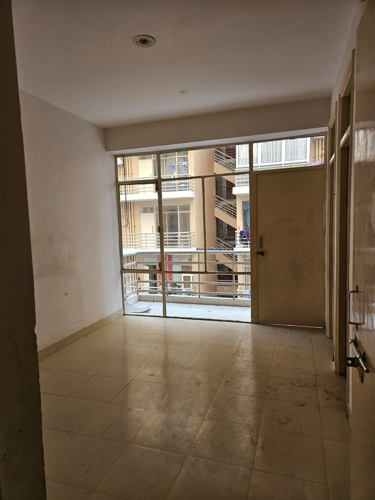 Room, breez-global-heights 2 Bedroom 610 Sq.Ft. Apartment In Sohna Sector 33 Gurgaon 9714523