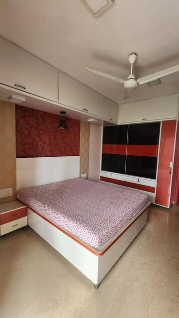Bedroom in 2 BHK Apartment at Lower Parel – for Rent