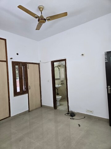 Room in 2 BHK Apartment at Dwarka – for Rent