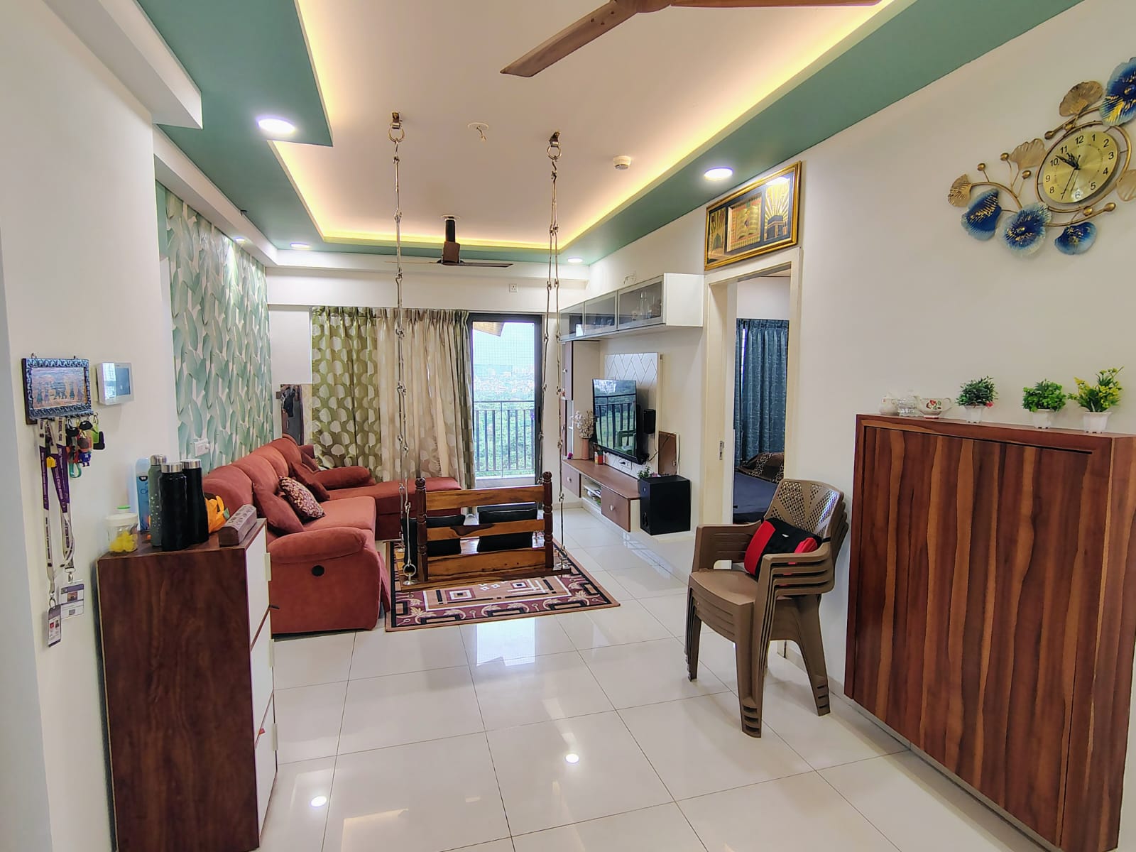2 BHK + Extra Room 614 Sq.Ft. Apartment in Amanora Gold Towers