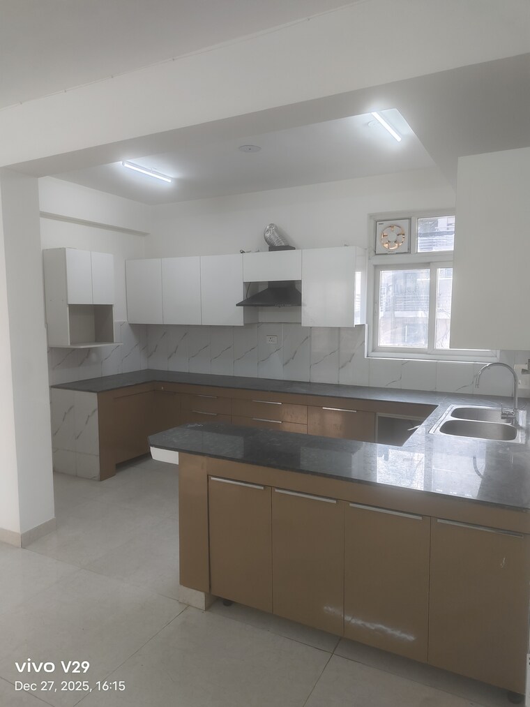 Kitchen, millenium-bajrang-society 3 Bedroom 2650 Sq.Ft. Apartment In Sector 43 Gurgaon 9714974