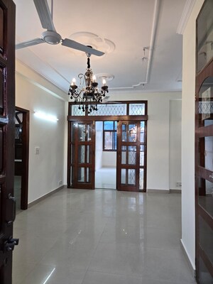 3 BHK Apartment For Rent in Dwarka