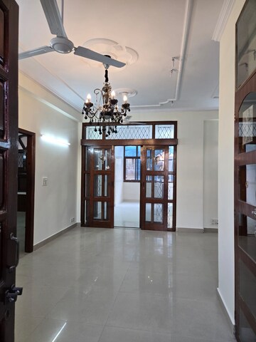 3 BHK Apartment For Rent in Dwarka
