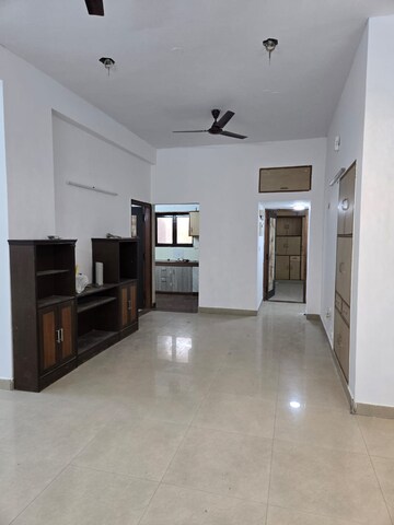 Room in 3 BHK Apartment at Dwarka – for Rent