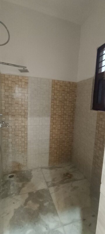 Bathroom in 4 BHK Independent House at Patiala Road – for Sale