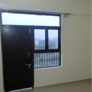 Room in 3 BHK Apartment at Amolik Sankalp, Sector 85 – for Sale