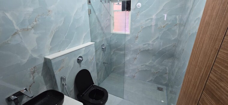 Bathroom, rachana-bella-casa 3 Bedroom 1071 Sq.Ft. Apartment In Baner Pune 9715245