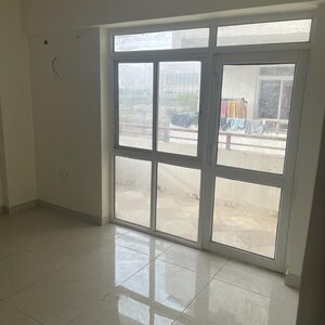 Room in 3 BHK Apartment at Amolik Sankalp, Sector 85 – for Rent