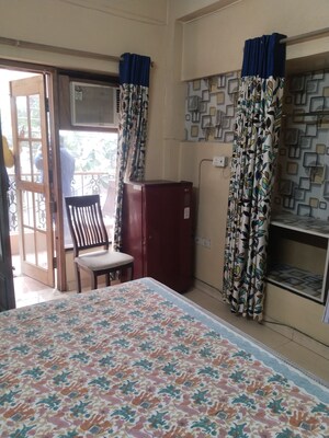 Bedroom in Studio Builder Floor at Gomti Nagar – for Rent