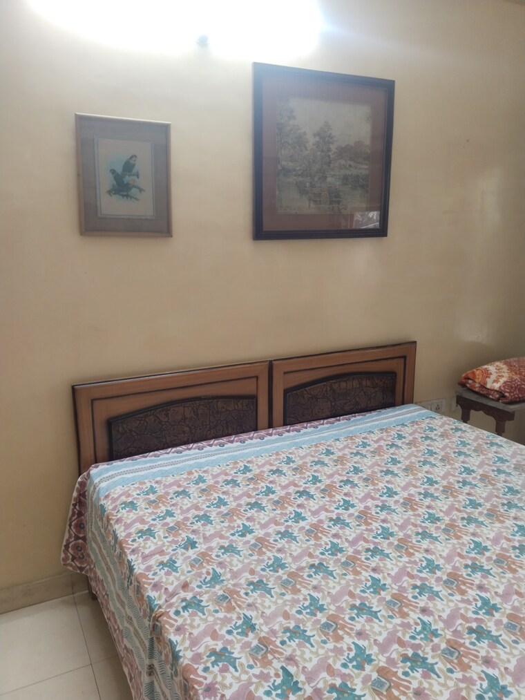 Bedroom, gomti nagar Studio 300 Sq.Ft. Builder Floor In Gomti Nagar Lucknow 9715327