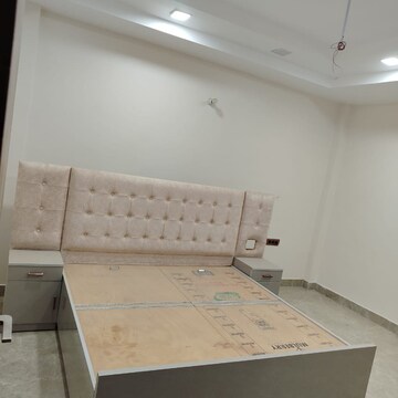 Team Area in 3 BHK Apartment at Amolik Sankalp, Sector 85 – for Rent