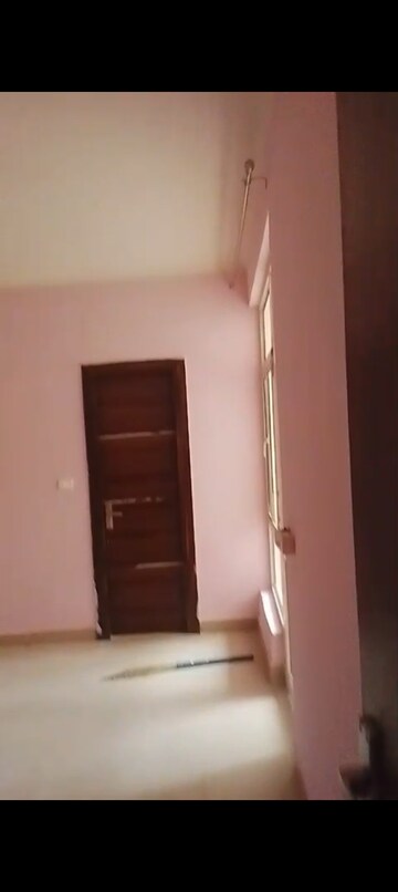 Furnished Amenities in 3 BHK Apartment at Supertech Ecovillage I, Sector 1 Greater Noida – for Rent