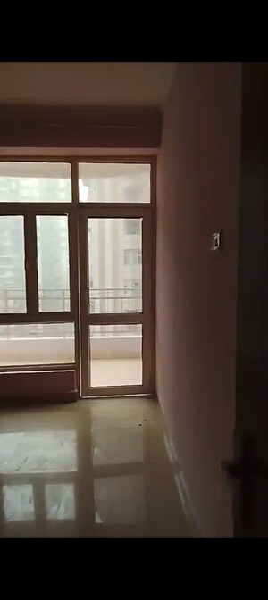 Room in 3 BHK Apartment at Supertech Ecovillage I, Sector 1 Greater Noida – for Rent