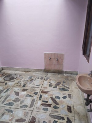  1.5 BHK Builder Floor at Gomti Nagar – for Rent