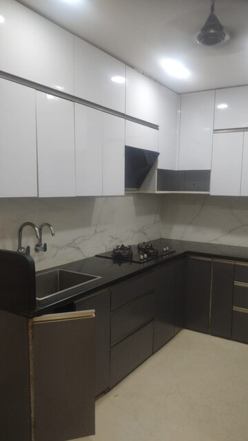Kitchen in 2 BHK Independent House at Lajpat Nagar I – for Rent