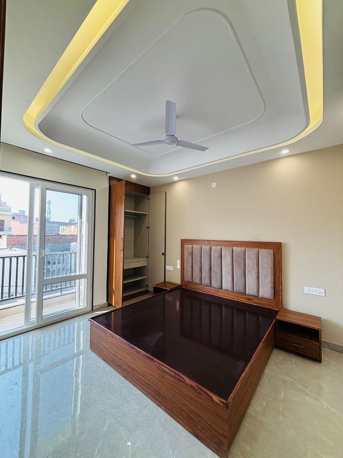 1 BHK Builder Floor For Rent in L Block 