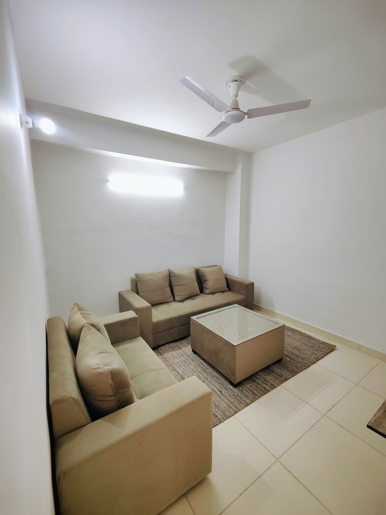 Bedroom, sector 45 1 Bedroom 756 Sq.Ft. Builder Floor In Sector 45 Gurgaon 9715541