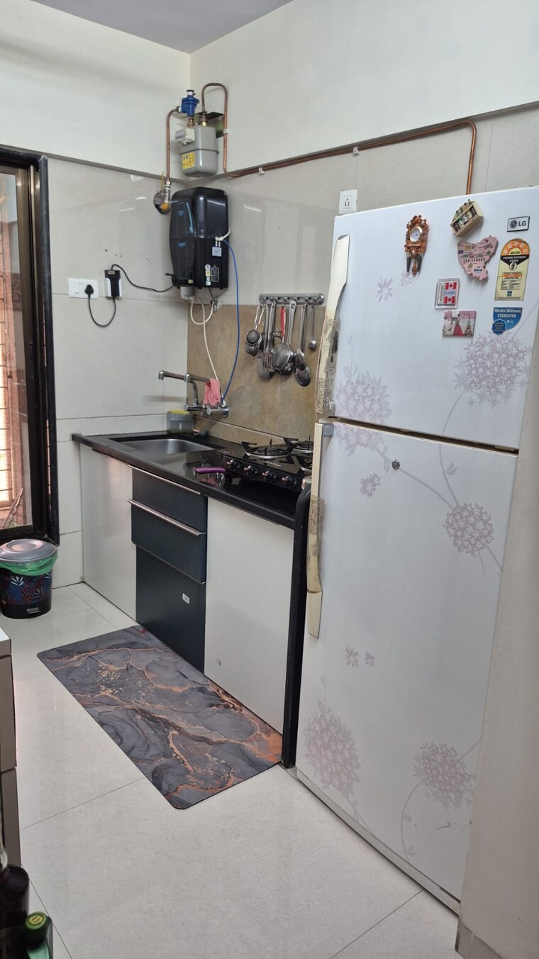 Kitchen, haware-estate 1 Bedroom 330 Sq.Ft. Apartment In Kasarvadavali Thane 9715536