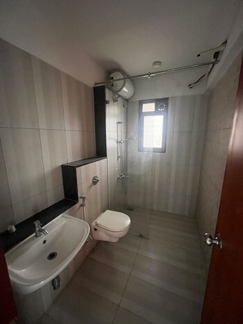 Amanora Gold Towers