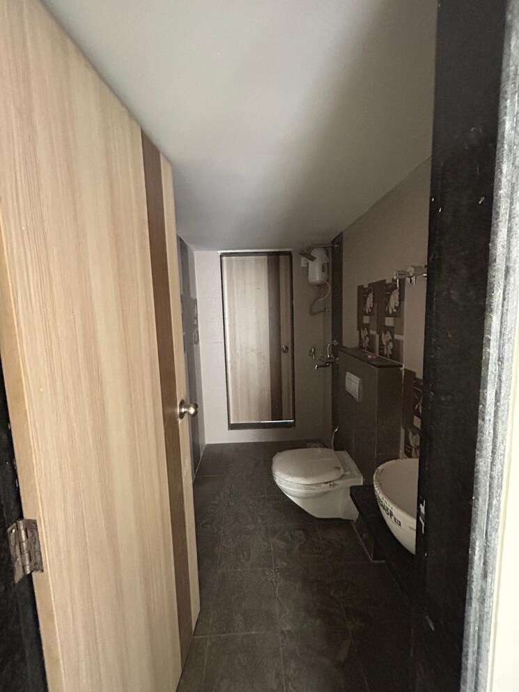 Bathroom, shri-satguru-garden 2 Bedroom 600 Sq.Ft. Apartment In Kavesar Thane 9715623