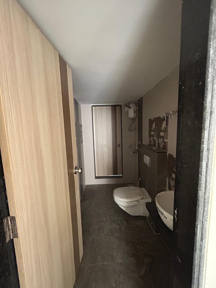 Bathroom, shri-satguru-garden 2 Bedroom 600 Sq.Ft. Apartment In Kavesar Thane 9715623