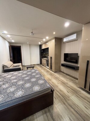 Bedroom in Studio Builder Floor at Sector 38 – for Rent