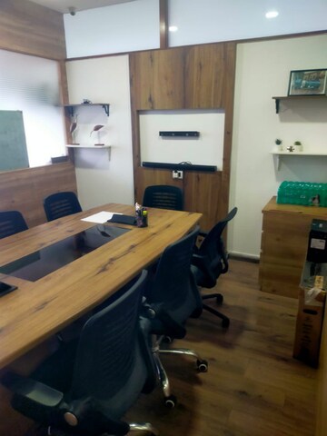  Office Space For Rent in Chembur