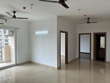 Room in 3 BHK Apartment at ATS Nobility, Sector 4 Greater Noida – for Rent