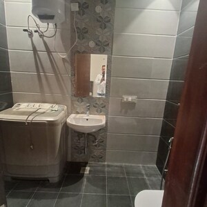 Bathroom in 3 BHK Apartment at Sector 46 – for Rent